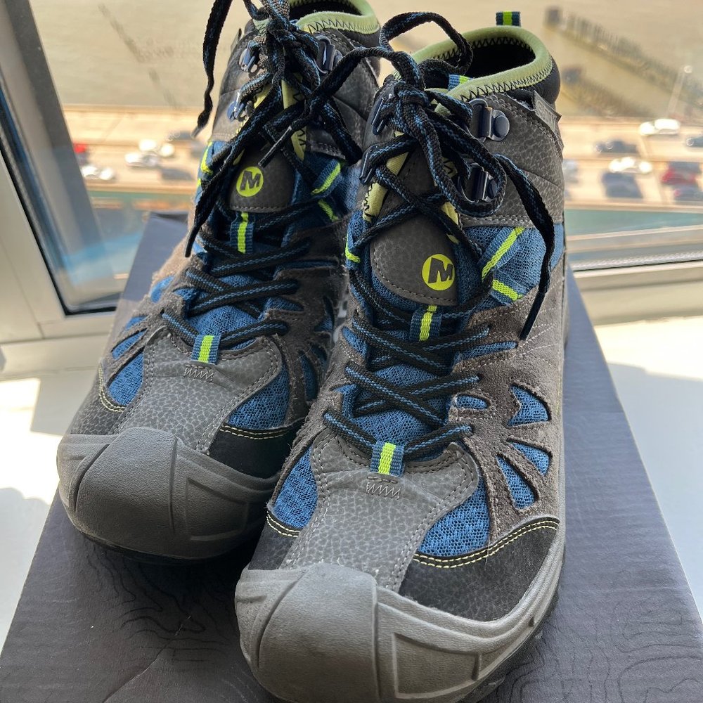 MERRELL - CAPRA MID WATERPROOF HIKING BOOT - GREY/BLUE - SIZE BOYS 7 M - EUC